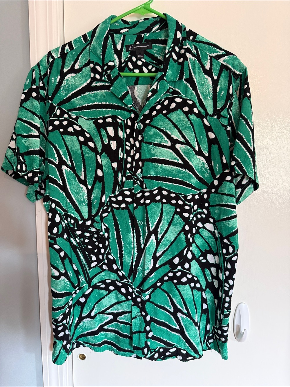 INC International Concepts Green & Black Short-Sleeve Button-Up Shirt